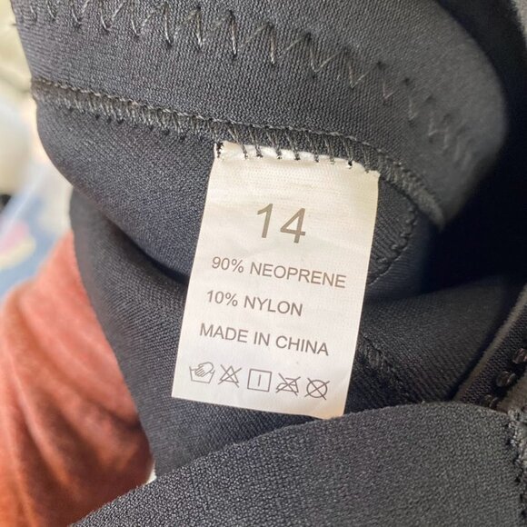 Youth wetsuits Full Shorty Wet Suit 3/2mm Neoprene Surfing Swimming, Size 14 - Picture 8 of 8